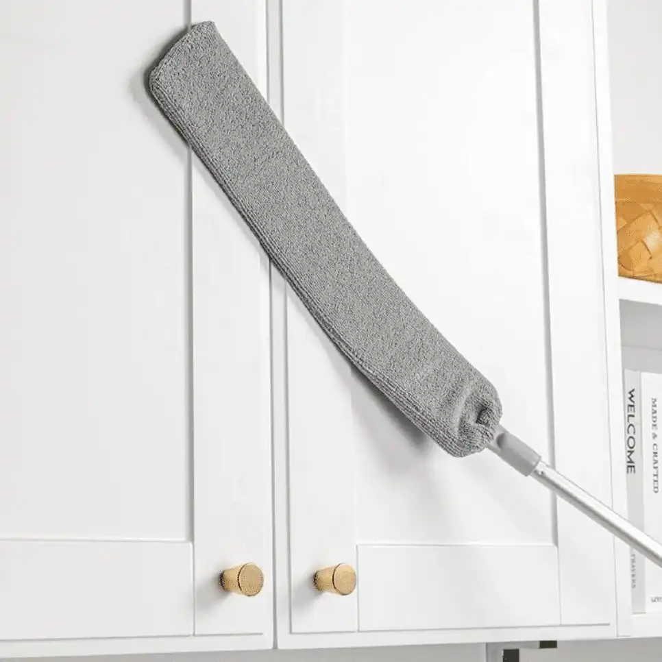 Flexible Microfiber Gap Duster - Image 2