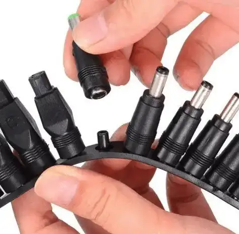 Universal Power Adapter Set For Notebook - Image 4
