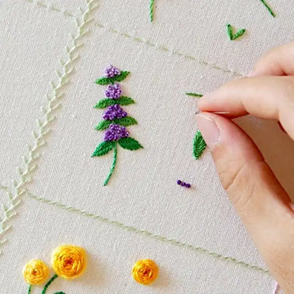 ArtStitch Embroidery Tracing Pad - Image 2