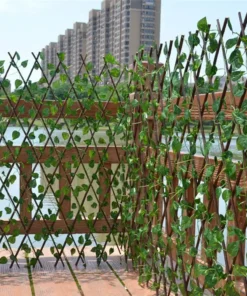 Expandable Faux Privacy Fence