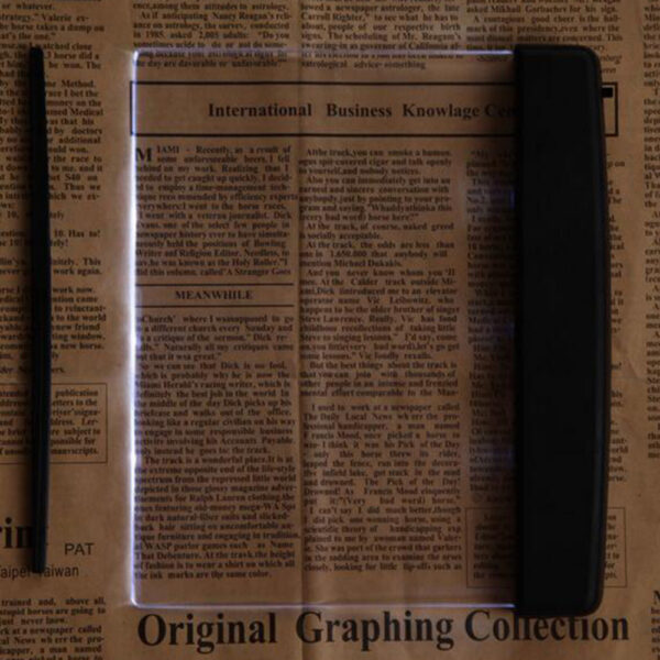 Magic Night Vision Led Reading Light - Image 3