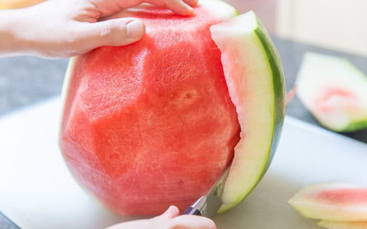 Cats Eat Watermelon,Can Cats Eat Watermelon