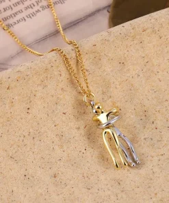 Hug Necklace