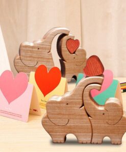 Cuddling Animals,Hand Carved Wooden