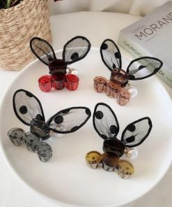 Rabbit Ears Bang Catch Clip