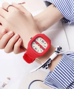 High Value Simple Fashion Watch