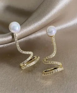 Zircon Pearl Ear Clamp