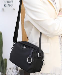 Large Capacity Lightweight Casual Shoulder Bag