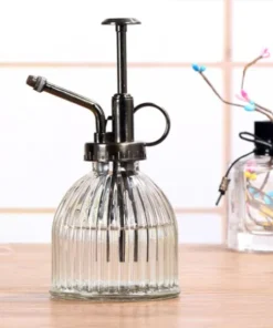 Glass spray bottle