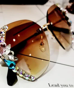 Vintage Fashion Rimless Crystal Sunglasses