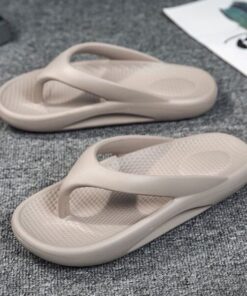 Anti-Slip Wear-Resistant Flip Flops