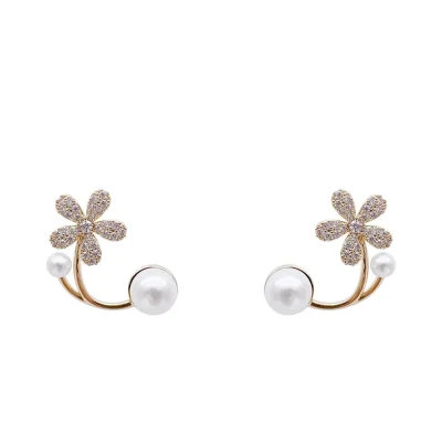 Elegant Flower Stud Earrings