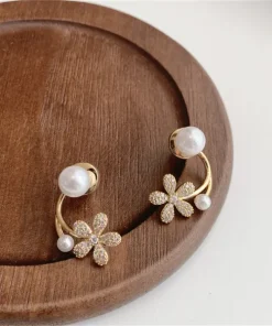 Elegant Flower Stud Earrings