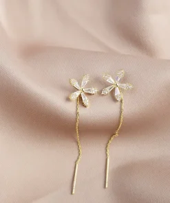Shiny Fringe Flower Earrings