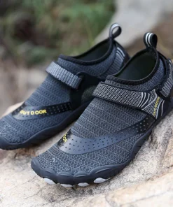 Breathing Double Buckles Water Shoes