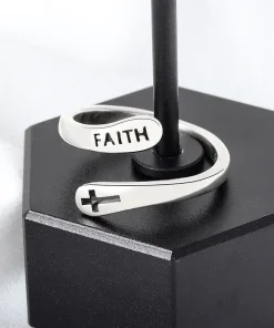 Women’s Copper Cross Faith Ring