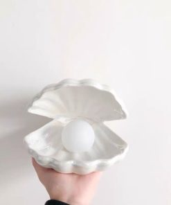 Ceramic Pearl Oyster Lamp