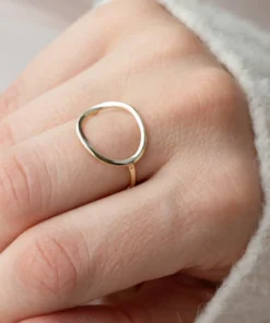 Simple Design Circle Ring