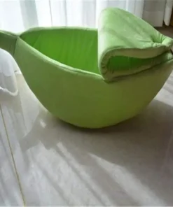 Winter Warm Cat Sleeping Banana Bag