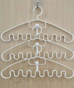 Wave Pattern Stackable Hanger
