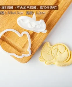 Cute Kitten Biscuit Mold