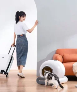 Smart Cleaning Cat Litter Box