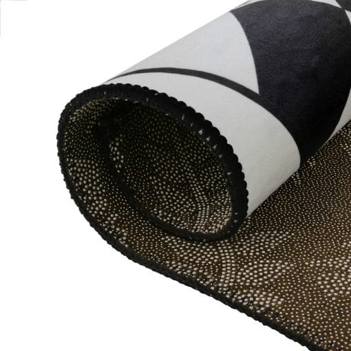 Vortex Illusion Rug - Image 4